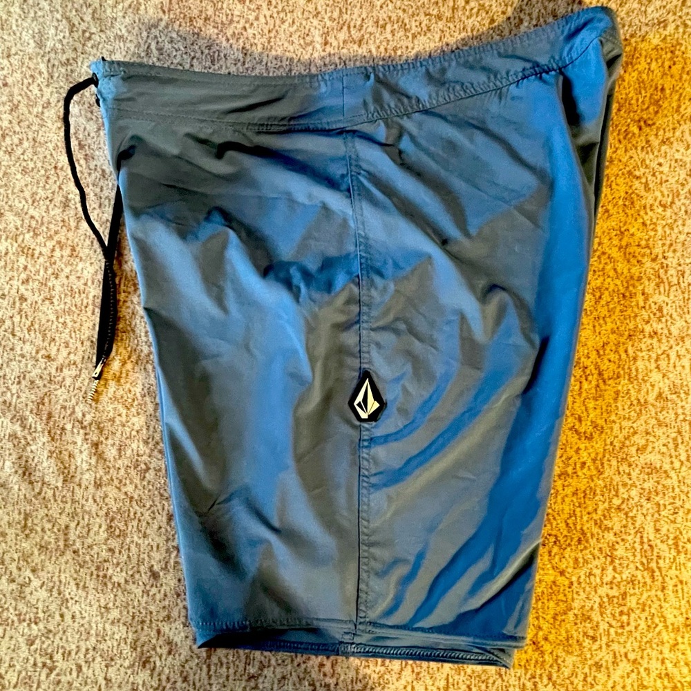 Volcom Mod Tech Board Shorts / Swim Trunks